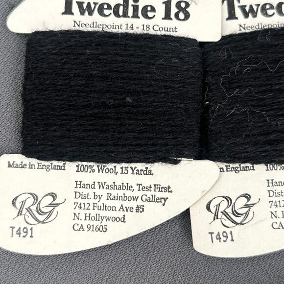 VTG Rainbow Gallery Tweedie 18 Wool Yarn Lot 34 Skeins England Needlepoint Craft - Picture 8 of 16